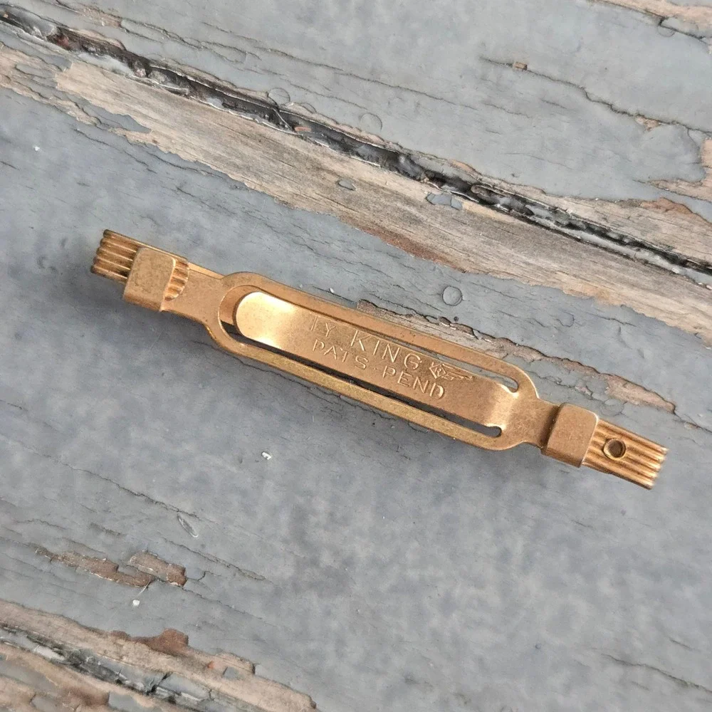 Vtg Ty King Tie‎ Clip Gold Blue Enamel W Logo Men 3